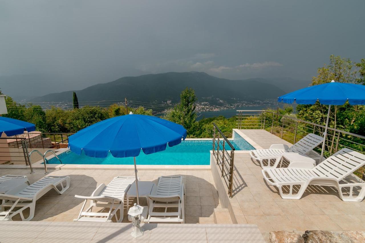 Apartments Mitrovic Luštica Exteriér fotografie