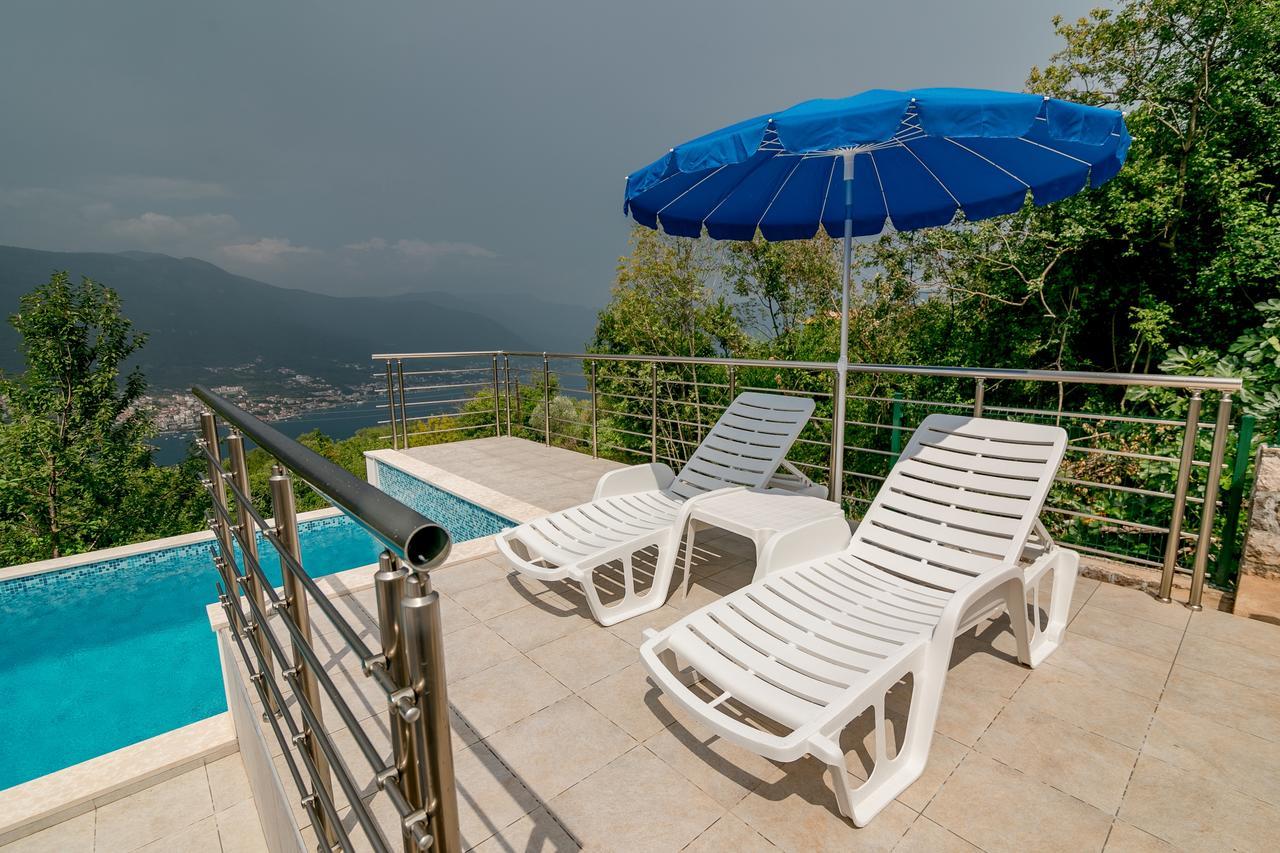 Apartments Mitrovic Luštica Exteriér fotografie